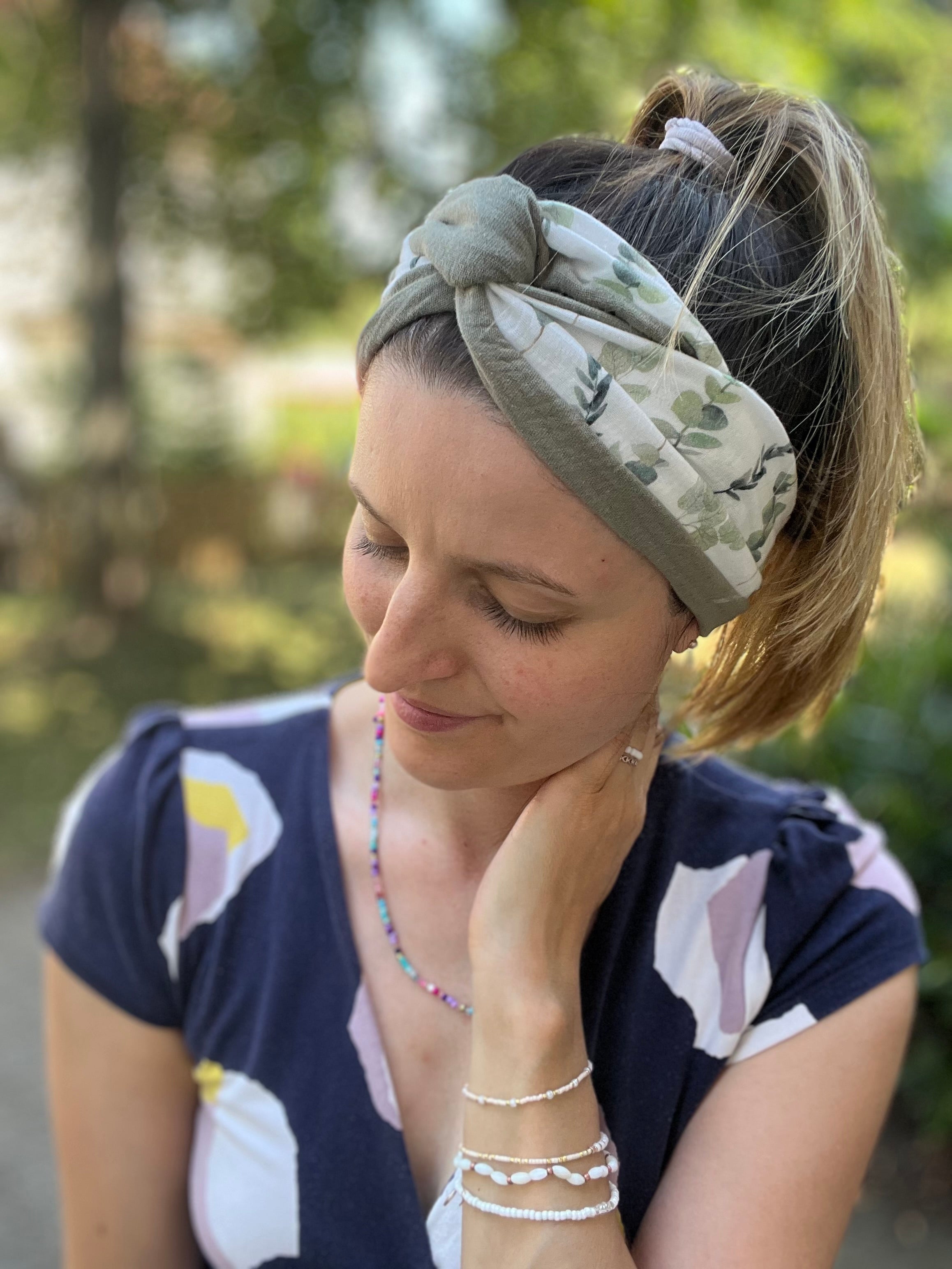 2-farbig breites Drahthaarband aus Musselin