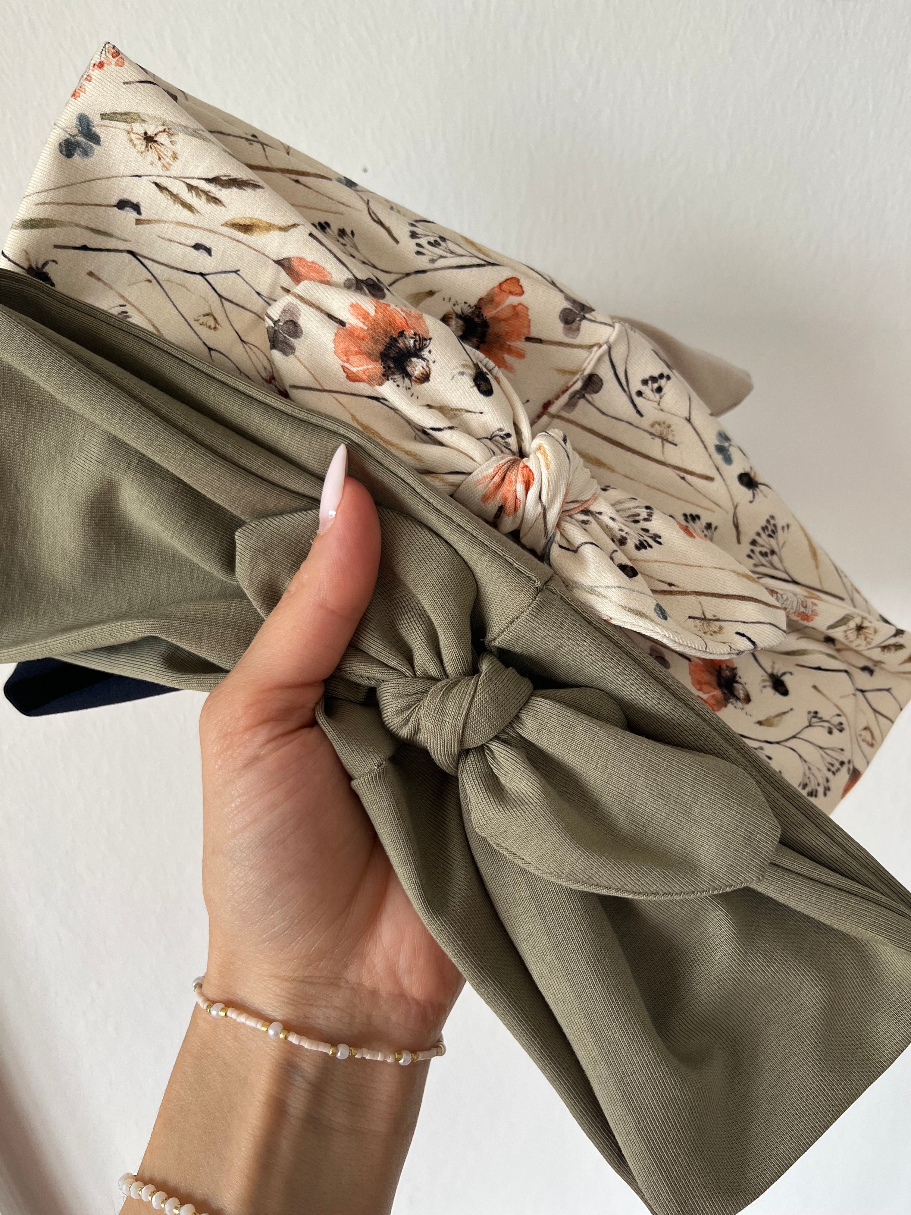 Haarband Lia – doppellagig, abnehmbare Schleife, Uni & Muster, Unisex 🌸✨