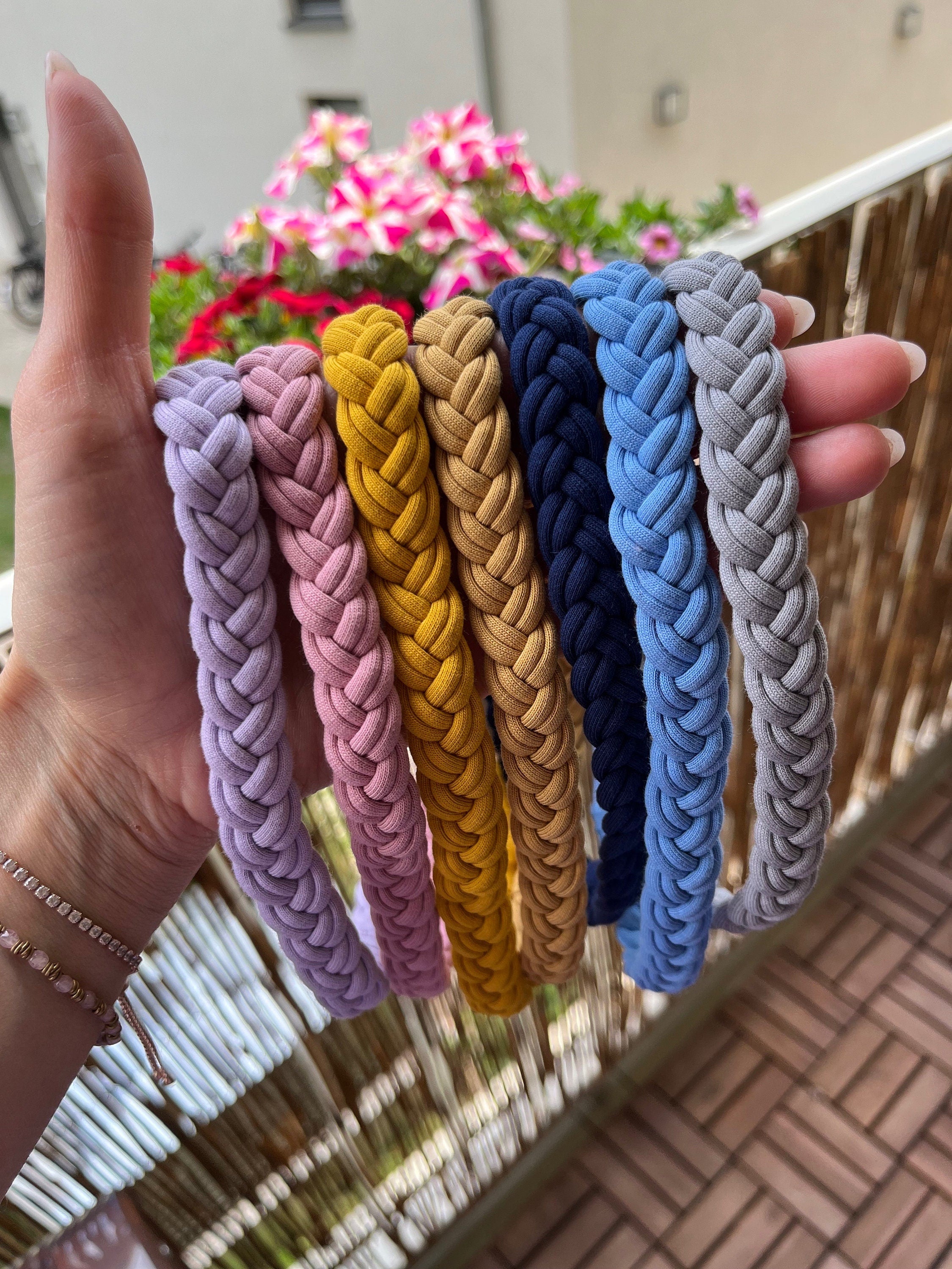 Geflochtenes Haarband – handgeflochten, unisex, dehnbar & vielseitig