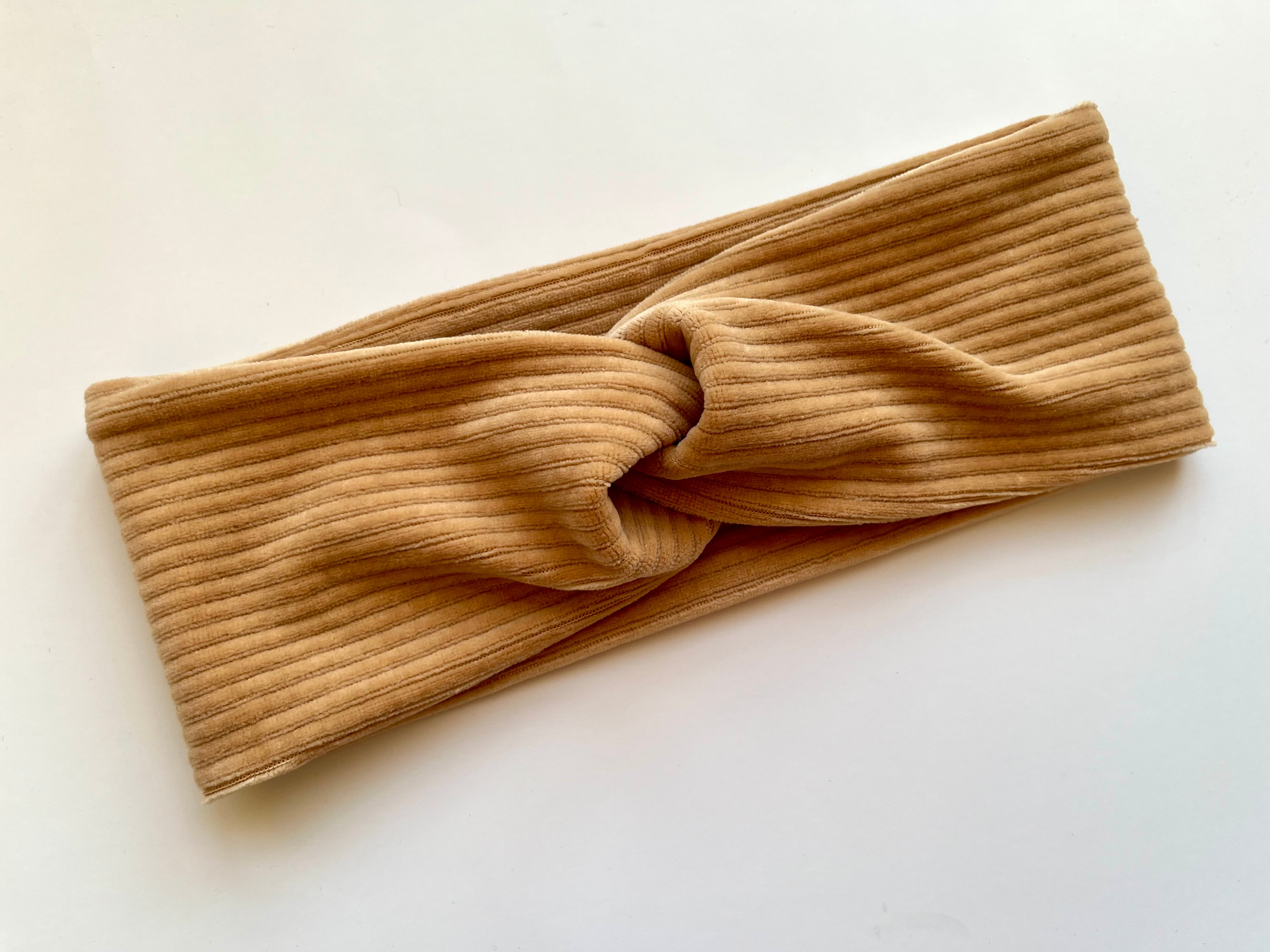 Cord Stirnband Caramel – handgefertigt, weich & stylisch