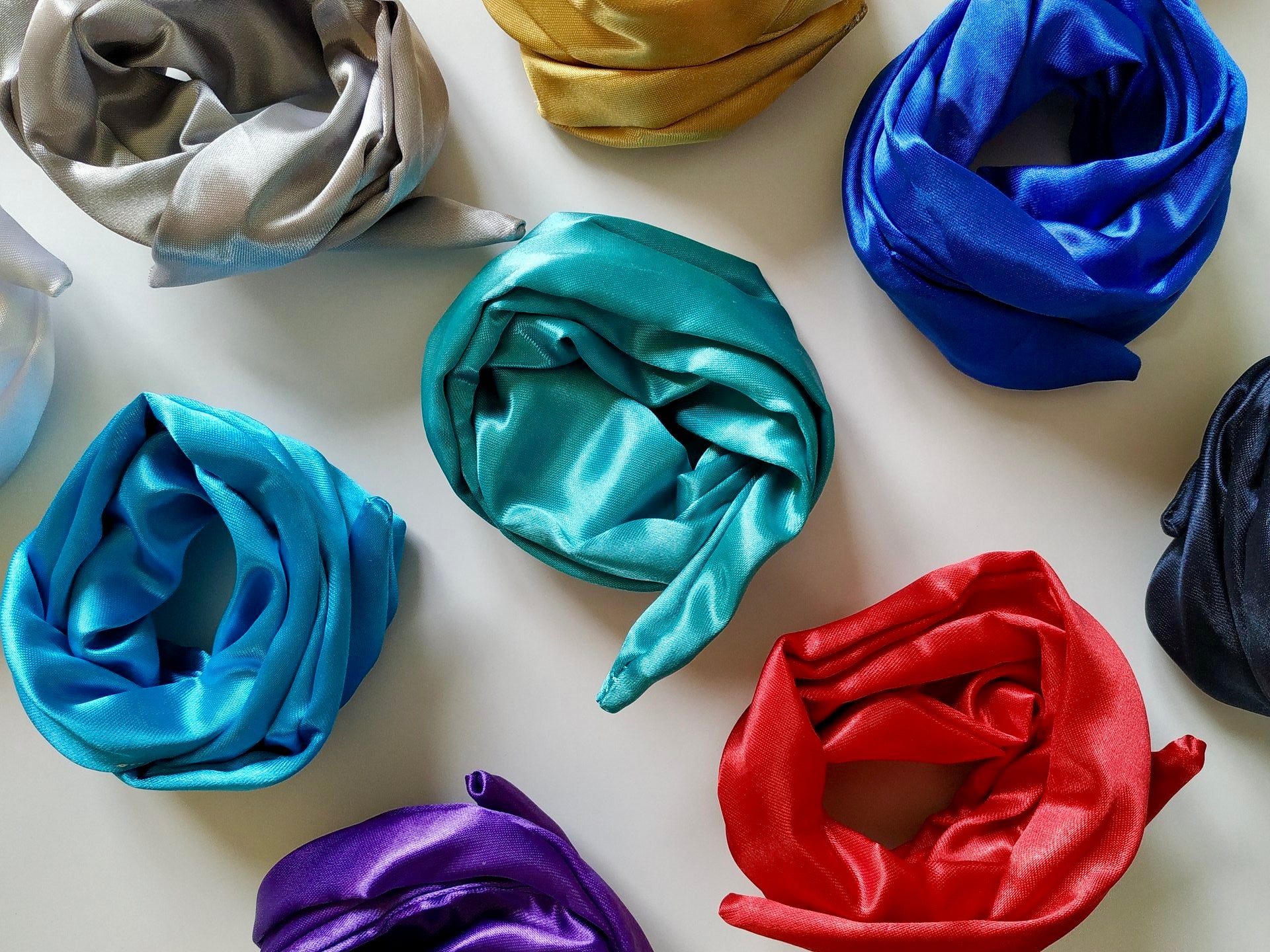 Satin Drahthaarband in 10 Farben