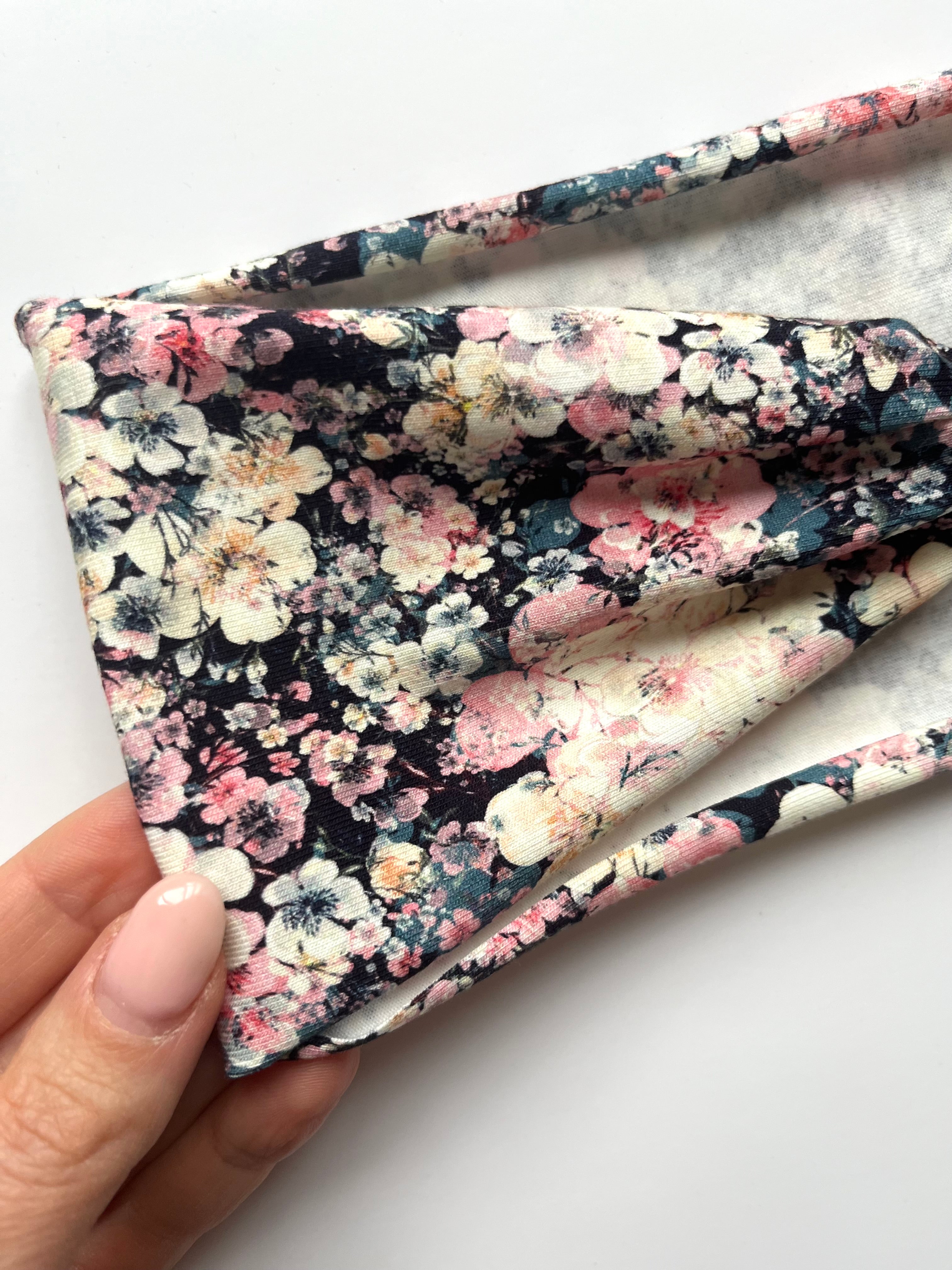 Twist Haarband in blumig Beere